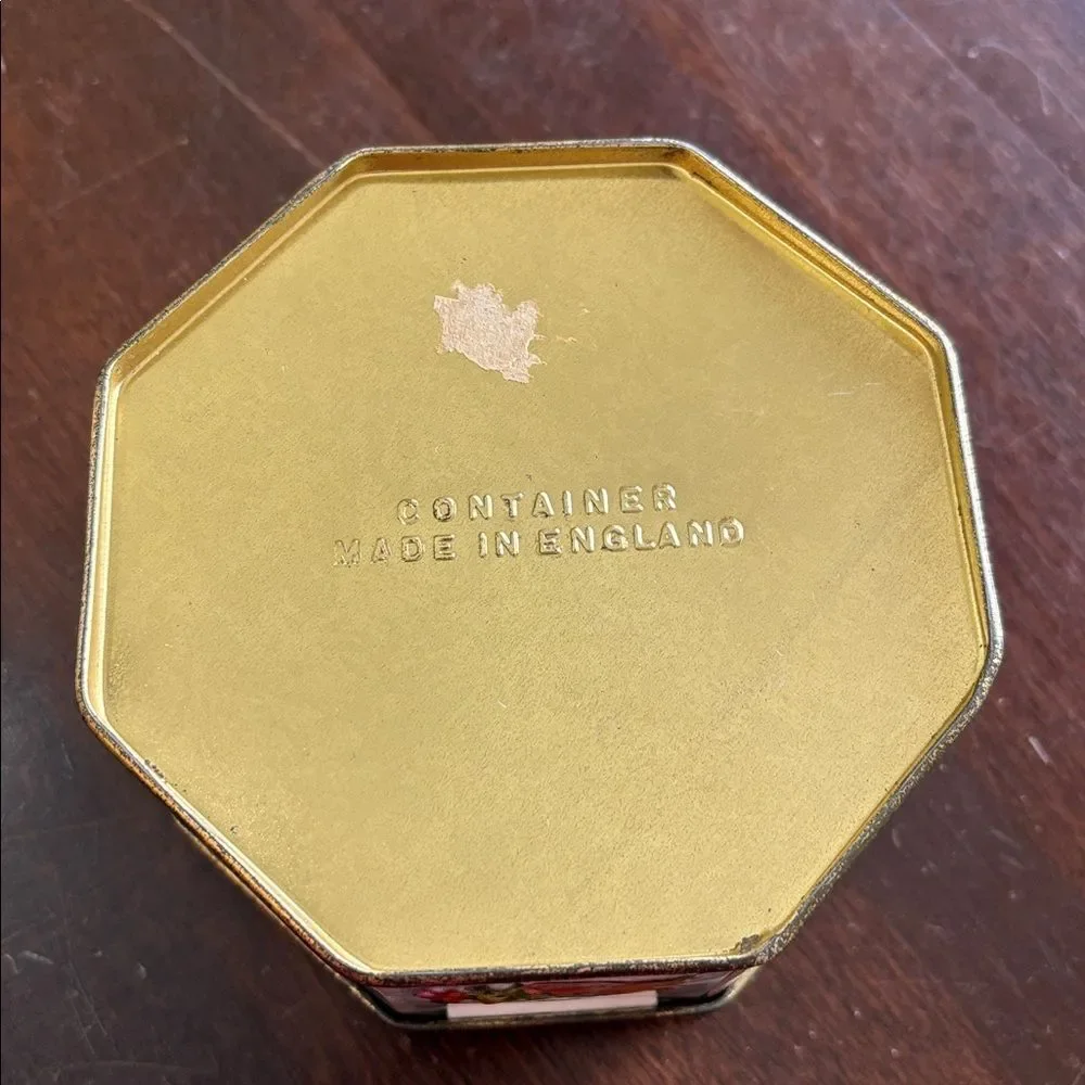 Set of 2 Vintage fruit tins